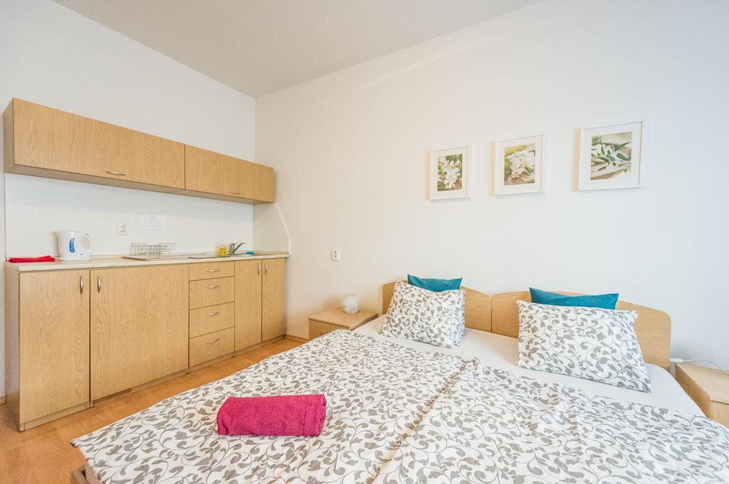 Apartments Presidential Palace Bratislava Dış mekan fotoğraf